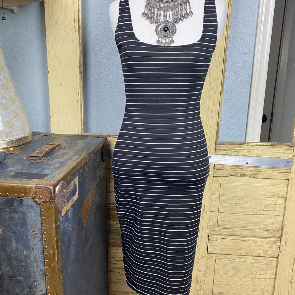 Cotton On black and white stripped bodycon Sz S